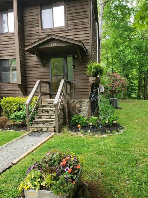Willa J.Creek Retreat, Creekside Townhouse +1 Car Garage Maggie Valley Zewnętrze zdjęcie
