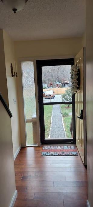 Willa J.Creek Retreat, Creekside Townhouse +1 Car Garage Maggie Valley Zewnętrze zdjęcie